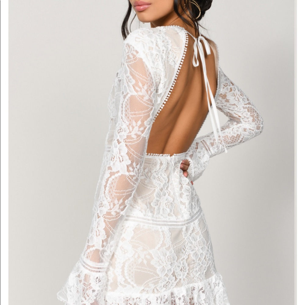 Lace dress